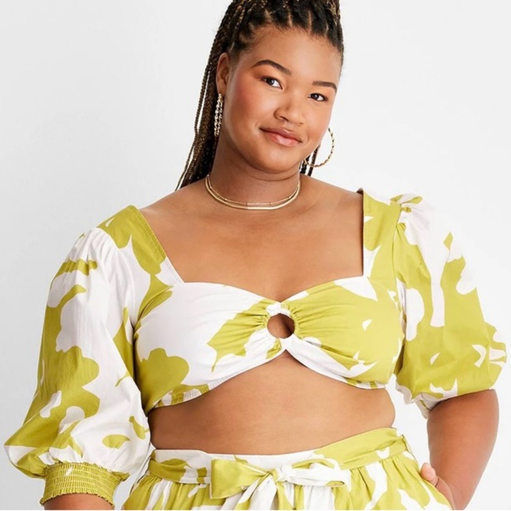 Future Collective Smocked Cotton Crop Top Tropical Floral Hawaiian Size XXL